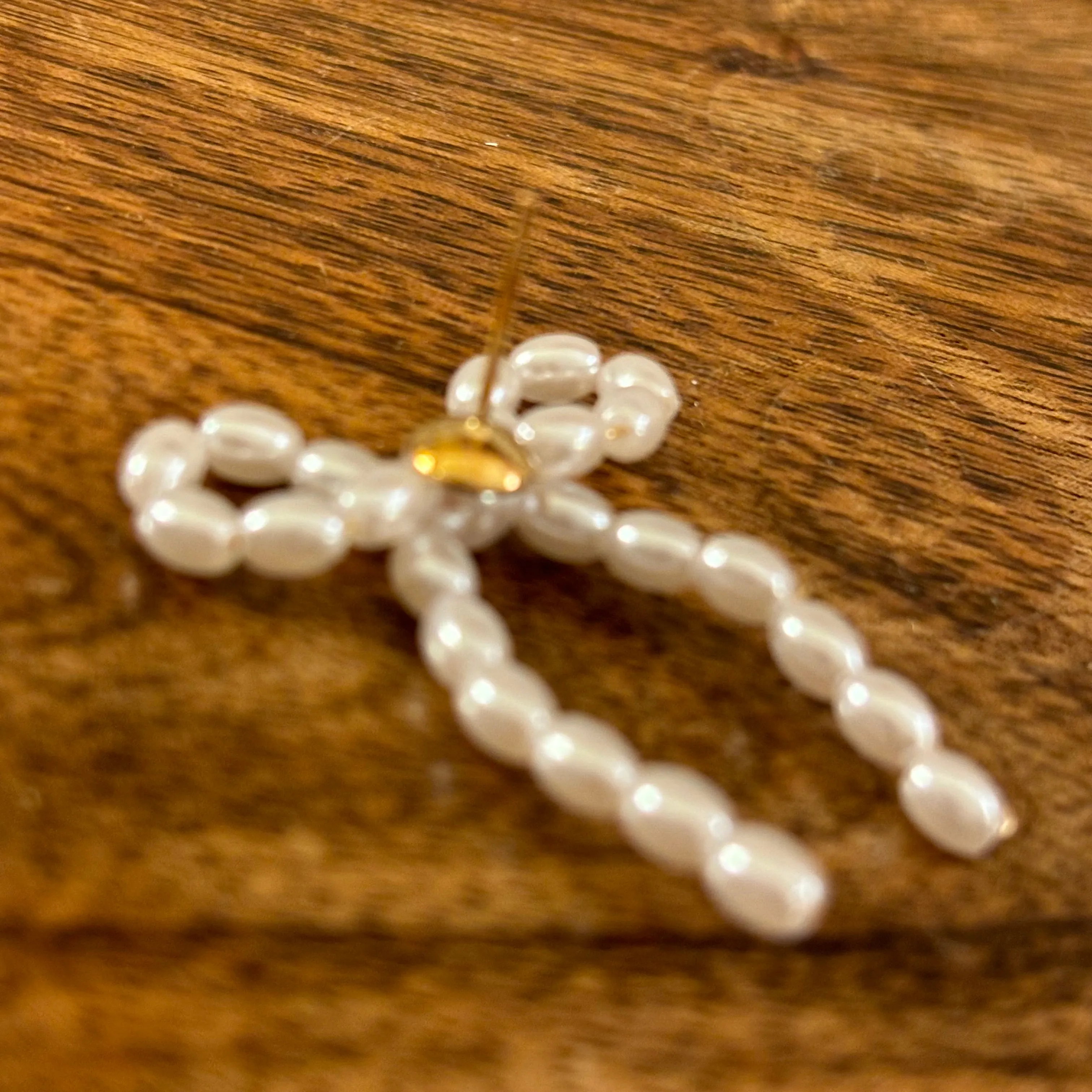 Bow Faux Pearl Post Back Earrings