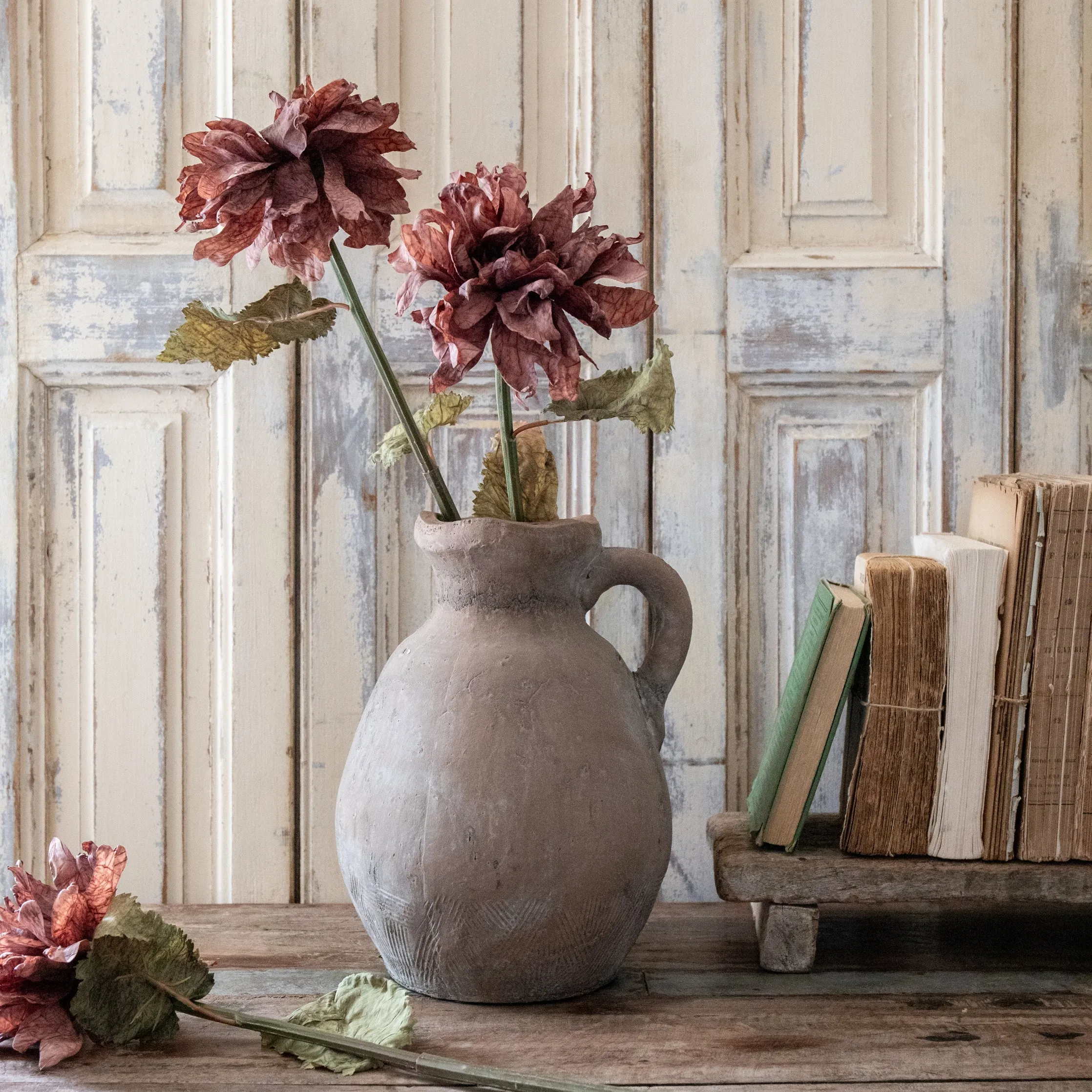 Dried Touch Ruffled Dahlia