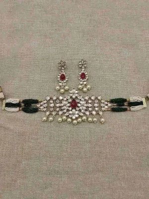 Kundan Stone And Pearl Necklace