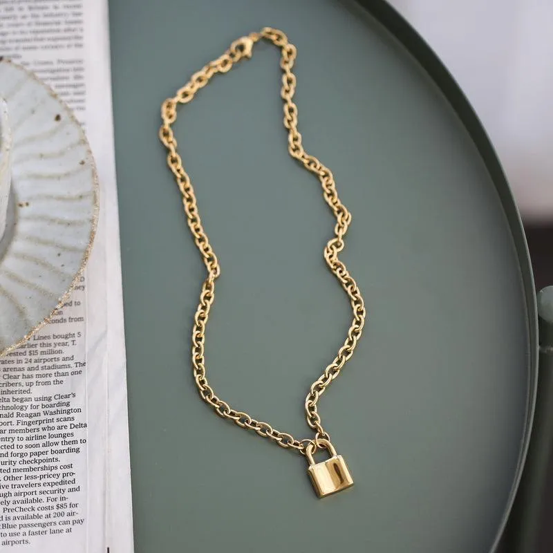 Thick Chain Lock Head Fashion Necklace