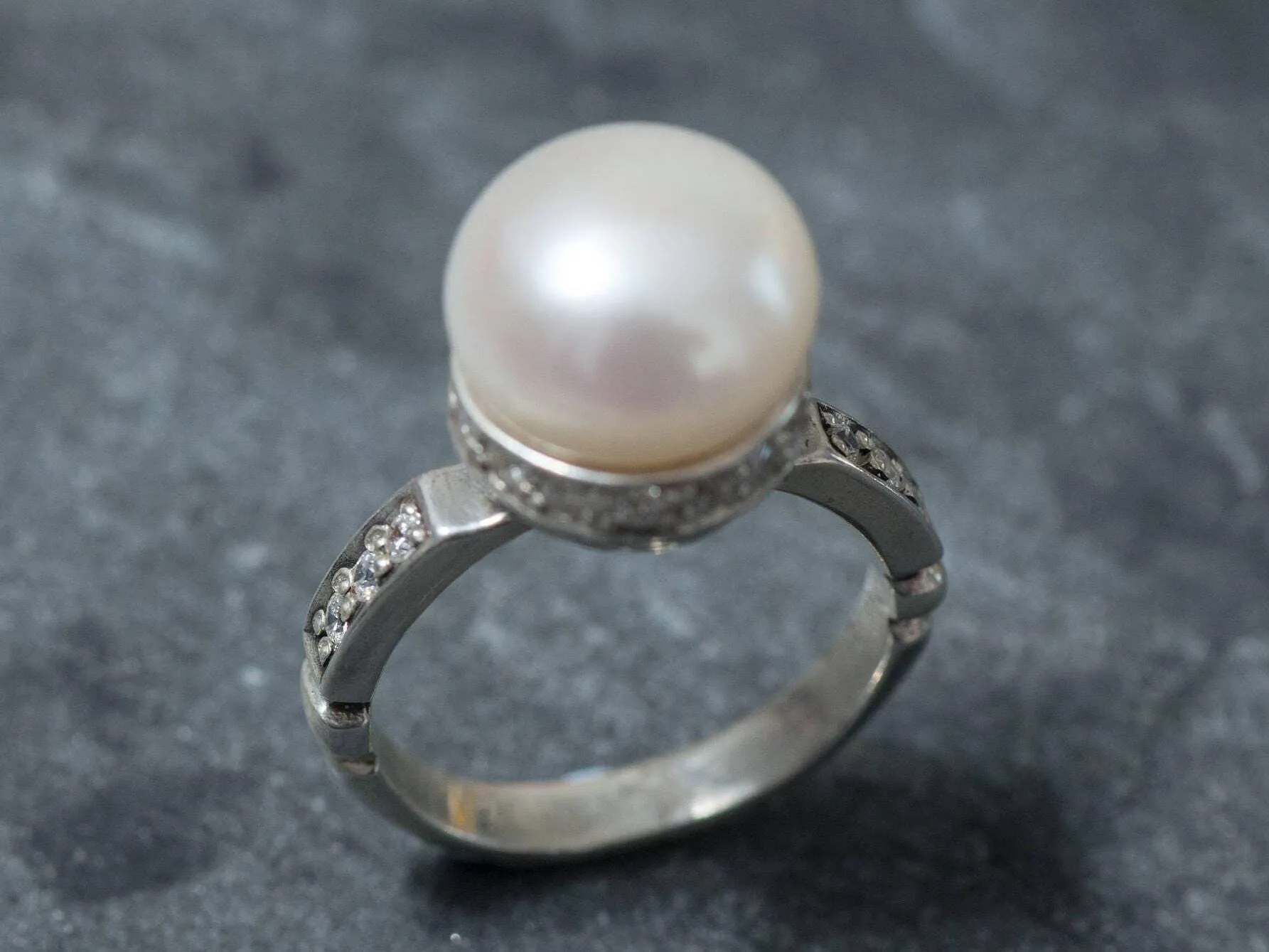 White Pearl Ring - Pearl Vintage Ring - Statement Pearl Ring